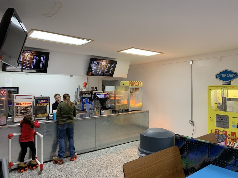 Rainbow Rink Skating & Entertainment Center, North Tonawanda Roadtrippers