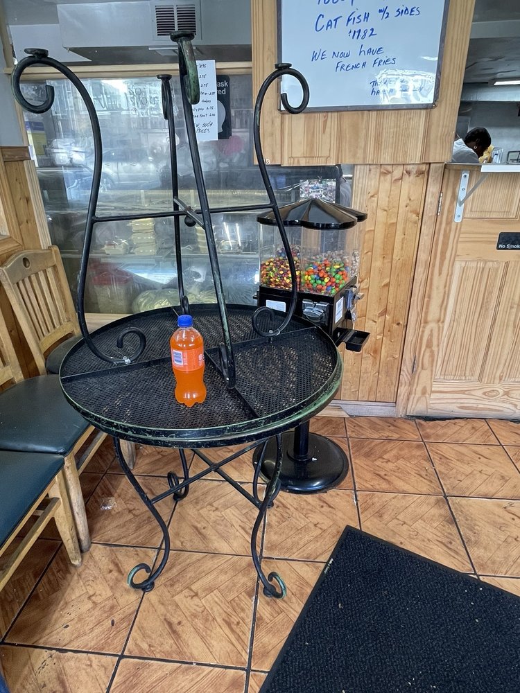 Vernie’s Soul Food