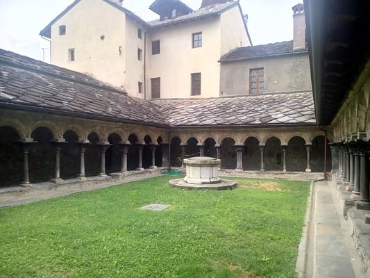 Collegiata dei Santi Pietro e Orso by null