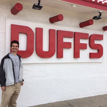 Duff's Famous Wings - American Near Me - Amherst, New York