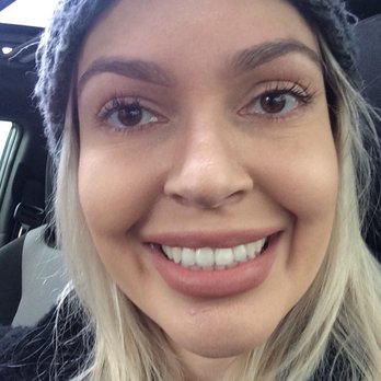 Browz - My brows right after visiting Leslie! She even touches up you makeup and fills in your brows after. - Waxing Near Me - Seattle, Washington