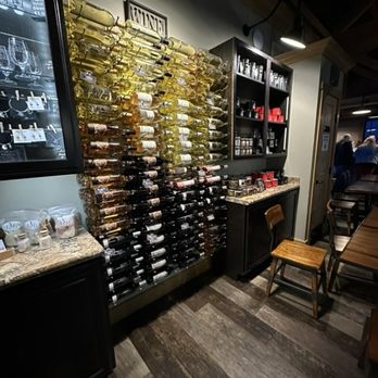 Cask 307 - Gift shop - Wine Tasting Room Near Me - Madison, Ohio