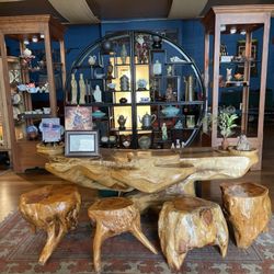 Hidden Peak Teahouse - The Hidden peak tea house central tea tasting area and learning table to have a beautiful experience . Feng shui was done by Aelita Leto