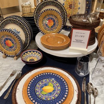 Williams-Sonoma - a variety of decorative plates - Kitchen & Bath Near Me - Albuquerque, New Mexico