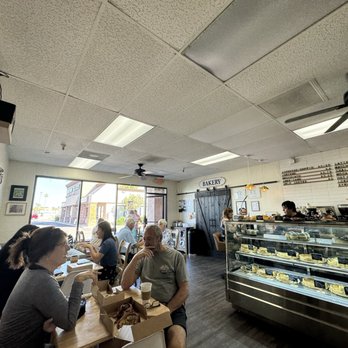 Quiches & Pies - General front indoor ambience - Coffee & Tea Near Me - Chandler, Arizona