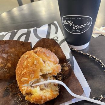 Bitty and Beau’s - Charlotte - Feeling very fall with this chai and apple combo - Coffee & Tea Near Me - Charlotte, North Carolina Bitty and Beau’s - Charlotte - Feeling very fall with this chai and apple combo - Coffee & Tea Near Me - Charlotte, North Carolina