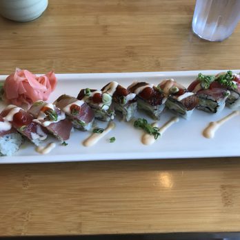 Harumi Sushi - Lana roll - Sushi Bars Near Me - Seaside, California Harumi Sushi - Lana roll - Sushi Bars Near Me - Seaside, California