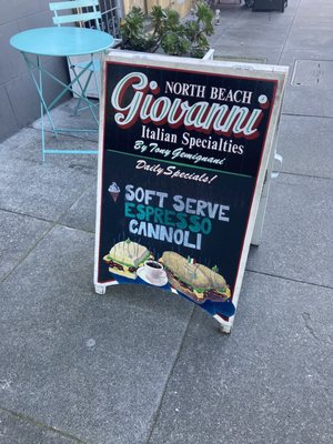 Giovanni Italian Specialties by null