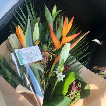 Zoom Bloomz - Florists Near Me - Miami, Florida