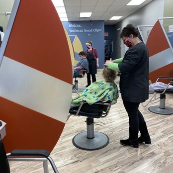 Great Clips - Our 2.5 year olds first "Children's Haircut" - Hair Salons Near Me - Quakertown, Pennsylvania Great Clips - Our 2.5 year olds first "Children's Haircut" - Hair Salons Near Me - Quakertown, Pennsylvania