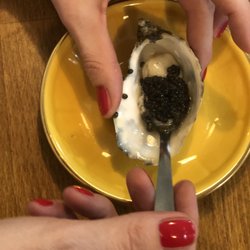 Toinou Oyster Bar