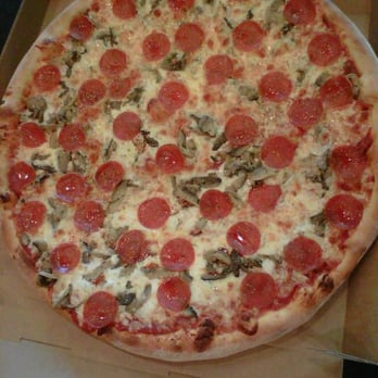 Armandos Pizza - Large Pie with pepperoni and Mushrooms :-) - Pizza Near Me - Brooklyn, New York Armandos Pizza - Large Pie with pepperoni and Mushrooms :-) - Pizza Near Me - Brooklyn, New York