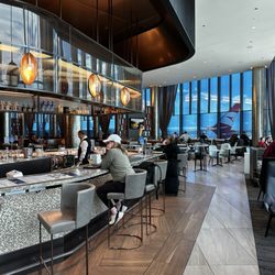 Delta Sky Club & Partner Lounges - Bar area.