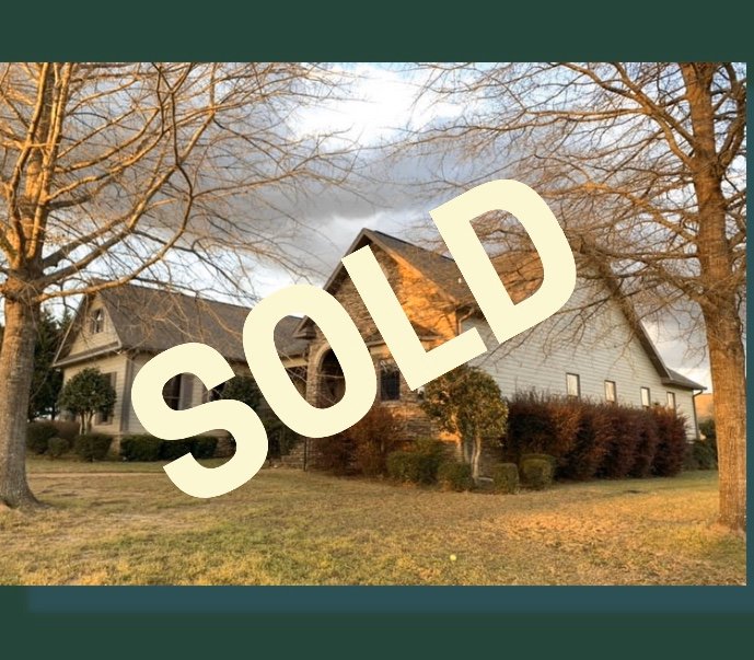 TOWNE & COUNTRY PROPERTIES TRACIE SWANN Updated May 2024 Contact