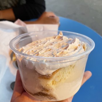 Havana Sweets Bakeshop - Tres leches - @eatwithher - Bakeries Near Me - Seattle, Washington Havana Sweets Bakeshop - Tres leches - @eatwithher - Bakeries Near Me - Seattle, Washington