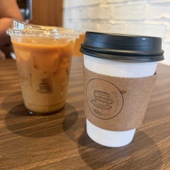 Tacitas Coffee - Buzzin Brew (cold brew, vanilla, honey) & Americano - Coffee & Tea Near Me - Diamond Bar, California Tacitas Coffee - Buzzin Brew (cold brew, vanilla, honey) & Americano - Coffee & Tea Near Me - Diamond Bar, California