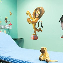 Stat Emergency Center - Pediatric exam room