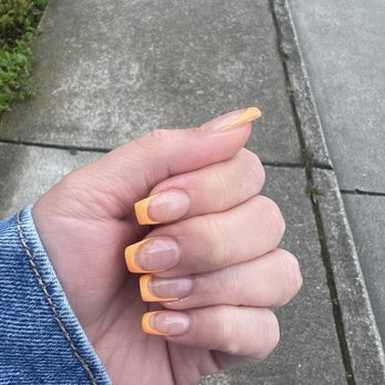 Glossi Nail Bar - Nail Salons Near Me - Colma, California Glossi Nail Bar - Nail Salons Near Me - Colma, California