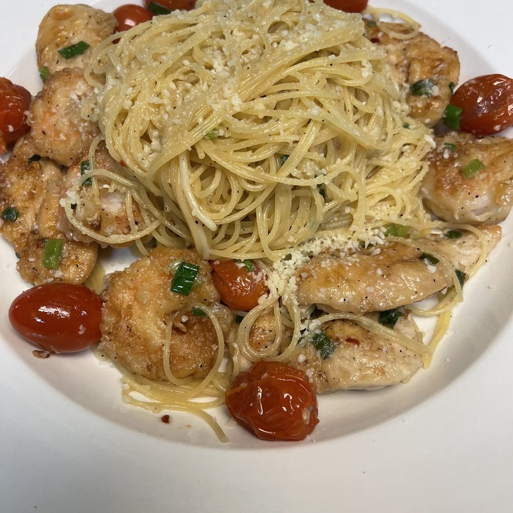 Off The Hook Bar & Grill - Chicken & Shrimp Pasta - Seafood Near Me - Quincy, Massachusetts Off The Hook Bar & Grill - Chicken & Shrimp Pasta - Seafood Near Me - Quincy, Massachusetts