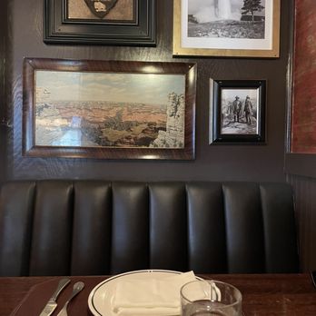Coast Range - Booths are so comfy - Steakhouses Near Me - Solvang, California