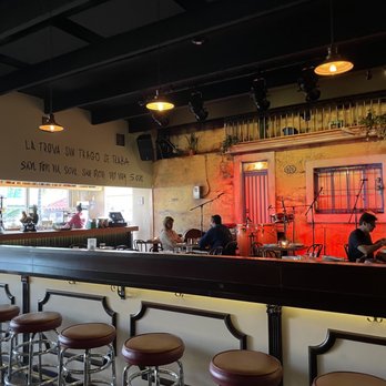 Cafe La Trova - Cocktail Bars Near Me - Miami, Florida