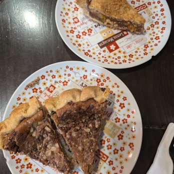 Acme Pie - Desserts Near Me - Arlington, Virginia