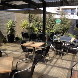 Rick's on Rye Cafe - Secret courtyard at the back