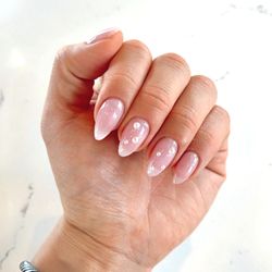 Hammond Nails Of Alpharetta - Nails design eith pearl
