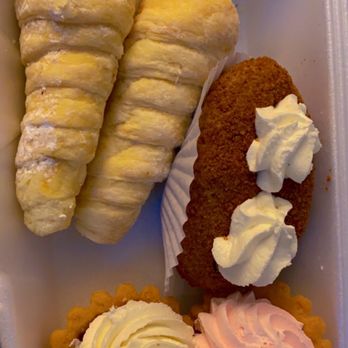 Marvel Food and Deli - $8-9 worth of sweets - Bakeries Near Me - Tacoma, Washington
