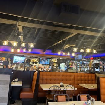 The Beacon Diner - Great vibe - Diners Near Me - Fairview, New Jersey