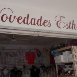 Novedades Esther - El local esta dentro del "Mercado de la Alemán".