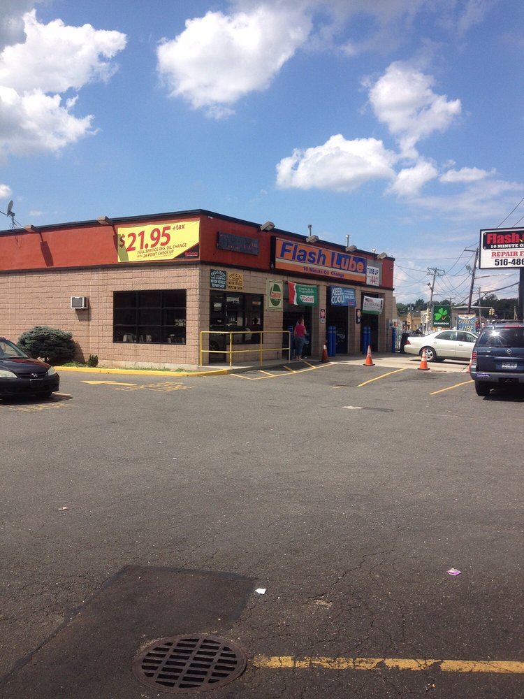 FLASH LUBE LI 10 Reviews 950 Nassau Rd, Uniondale, New York Auto