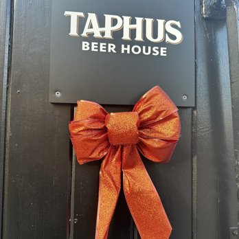 Taphus Beer House - Beer Bar Near Me - Charlotte Amalie, Virgin Islands