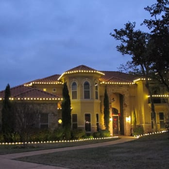 Plantscape Solutions - Christmas Light Installation
http://www.plantscapesolutions.net/ - Landscaping Near Me - Austin, Texas Plantscape Solutions - Christmas Light Installation
http://www.plantscapesolutions.net/ - Landscaping Near Me - Austin, Texas