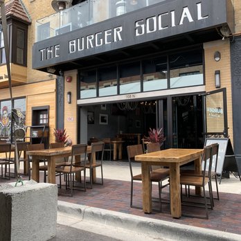 The Burger Social - Burger social outdoors - Bars Near Me - Wheaton, Illinois The Burger Social - Burger social outdoors - Bars Near Me - Wheaton, Illinois