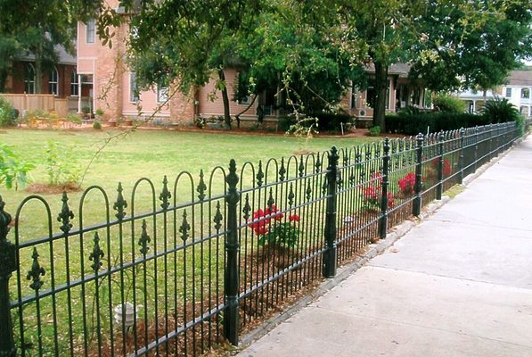 Example Services - Some examples of our expertise and quality. Any gate or fence, install or repair, we have you covered