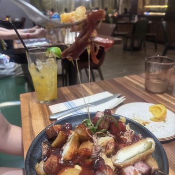 Great Wolf Lodge - Pork Belly, Pulled Pork, and Jalapeño Popper Mac n Cheese - Resorts Near Me - Webster, Texas Great Wolf Lodge - Pork Belly, Pulled Pork, and Jalapeño Popper Mac n Cheese - Resorts Near Me - Webster, Texas