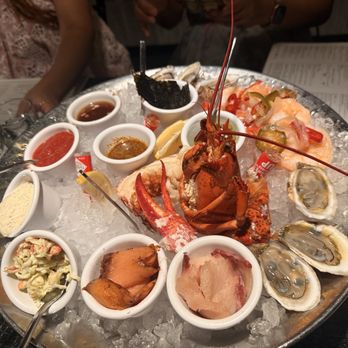STK Steakhouse - Seafood platter - Steakhouses Near Me - Nashville, Tennessee
