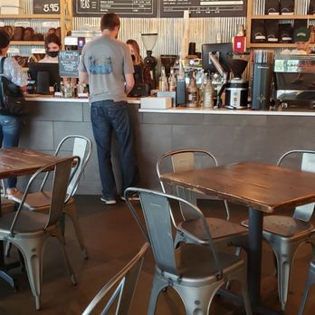 Black Dog Coffeehouse - Lots of space - Coffee & Tea Near Me - Lenexa, Kansas