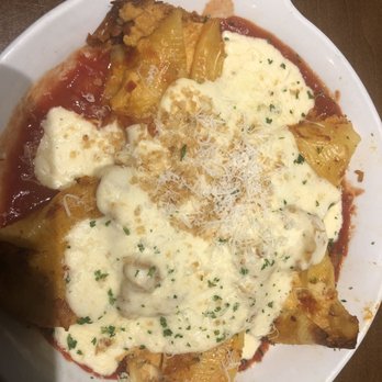 Olive Garden Italian Restaurant - Giant Stuffed Shells - Italian Near Me - Orange, Connecticut