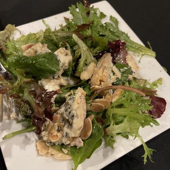 Le Voltaire - Salad with blue cheese chunks and almonds - French Near Me - Omaha, Nebraska
