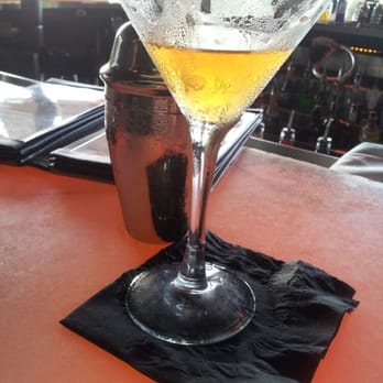 Blue Martini - Tea Martini - Lounges Near Me - Miami, Florida