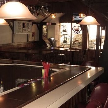 The Paradise Lounge - Dive Bars Near Me - Madison, Wisconsin The Paradise Lounge - Dive Bars Near Me - Madison, Wisconsin