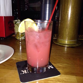 Christopher's - Sea breeze - Pubs Near Me - Huntington, New York