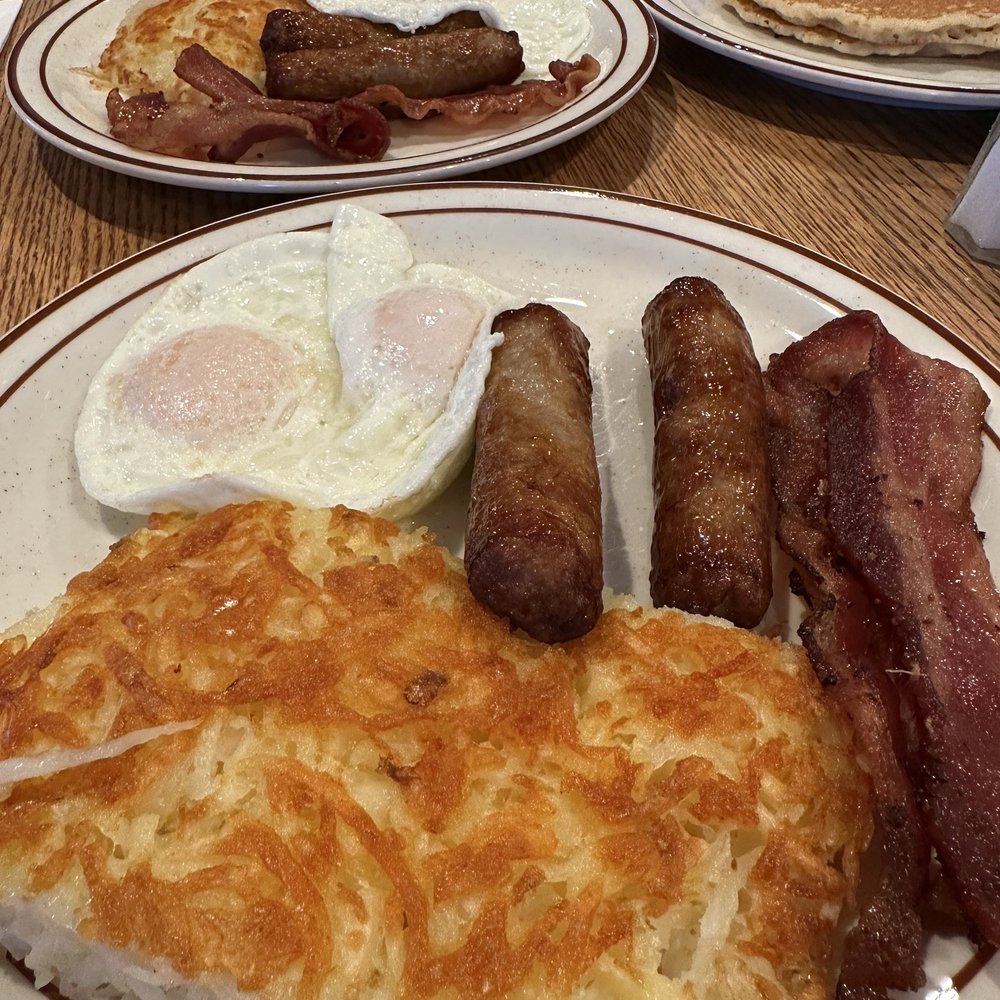 Annie's Cafe - Temecula - Deuces Wild - Breakfast & Brunch Near Me - Temecula, California