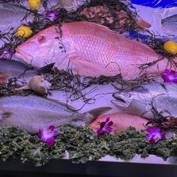 Giuseppe's Market at Samuels Seafood Co. - Display