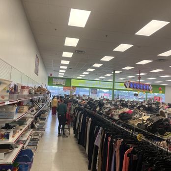 Red Racks Thrift Store - Thrift Stores Near Me - Lee's Summit, Missouri