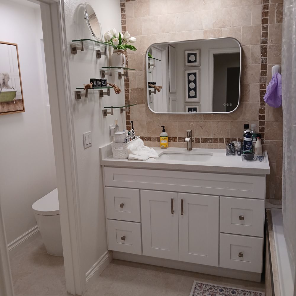 Avalon Studio Design Build - Master Bathroom - General Contractors Near Me - Huntington Beach, California