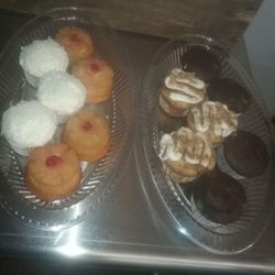 Lefort's Sweet Shoppe - MUFFINS