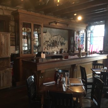 The Old Talbott Tavern - Bars Near Me - Bardstown, Kentucky